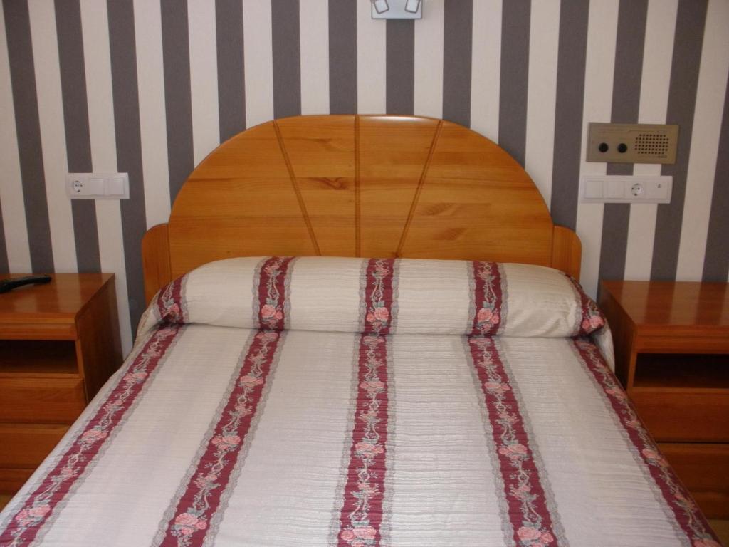 Hostal Virgen Del Villar ラグーナ・デ・ドゥエロ 部屋 写真