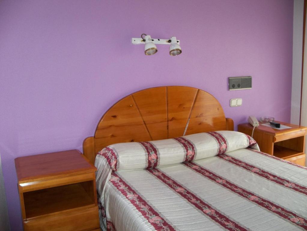 Hostal Virgen Del Villar ラグーナ・デ・ドゥエロ 部屋 写真