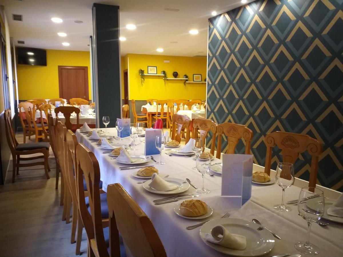 Hostal Virgen Del Villar ラグーナ・デ・ドゥエロ エクステリア 写真